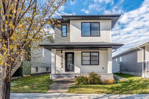 4562 James Hill Rd, Regina, SK, S4W0K8 | Card Image