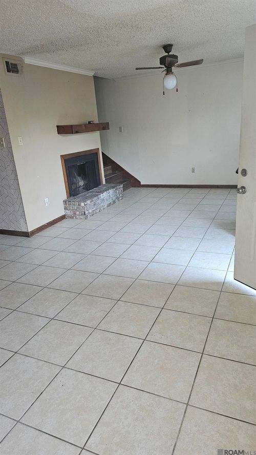 apt-a-5141 E Hunters Chapel Ct, Baton Rouge, LA, 70817-2295 | Card Image