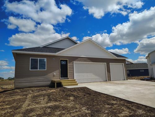 997 Bell Circle, ARLINGTON, WI, 53911 | Card Image