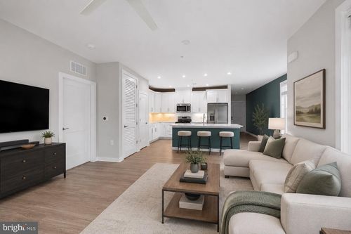 unit-301a-1669 Bandit Loop, RESTON, VA, 20190-4884 | Card Image