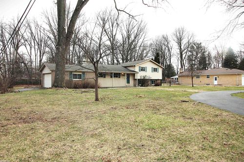 494 Lesdale Dr, Troy, MI, 48085-1563 | Card Image