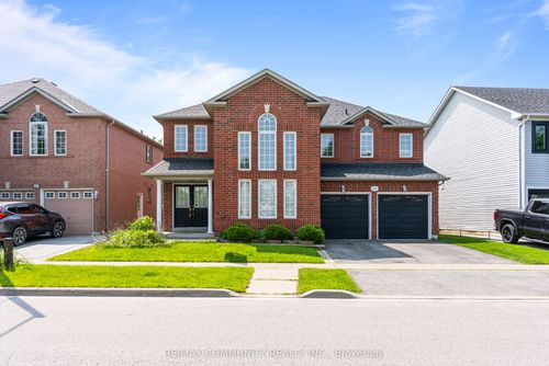 1081 Langford St, Oshawa, ON, L1K2V9 | Card Image