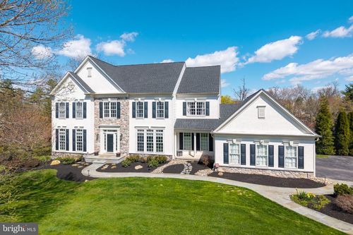 153 Magnolia Dr, Phoenixville, PA, 19460-5763 | Card Image