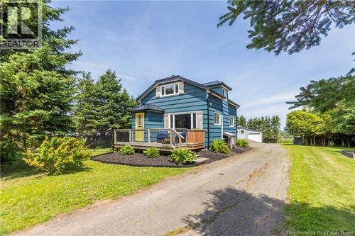 31 Walker Rd, Sackville, NB, E4L3K4 | Card Image