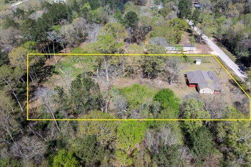 691 Willow Dr, Shepherd, TX, 77371-3415 | Card Image