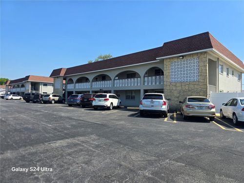 2-6044 22nd Ave N, St Petersburg, FL, 33710-4173 | Card Image