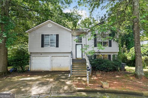 840 Tradd Ct, Stone Mountain, GA, 30087-4686 | Card Image