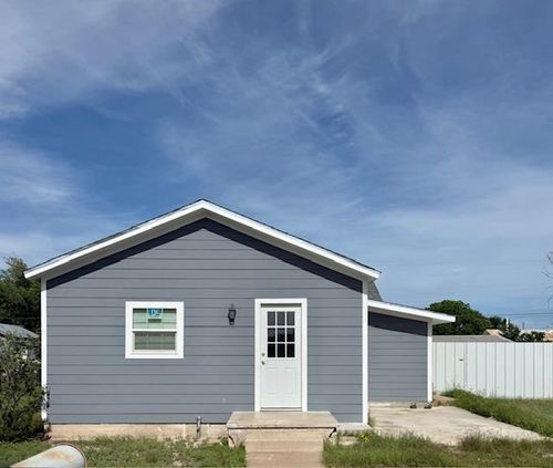 1006 N Texas, Big Lake, TX, 76932 | Card Image