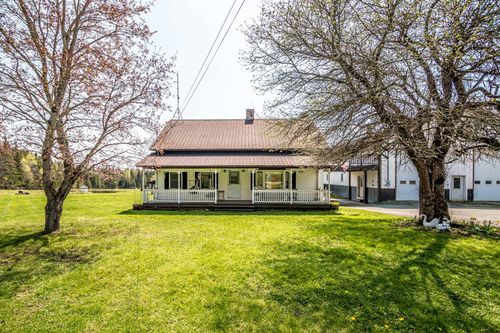 472 Shores Hill Rd, Granby, VT, 05840-9808 | Card Image