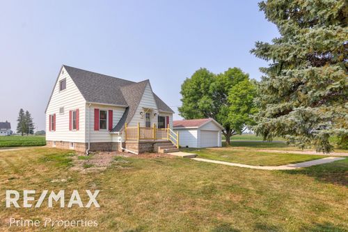 6050 Wadsworth Road, Buena Vista Charter Township, MI, 48601 | Card Image
