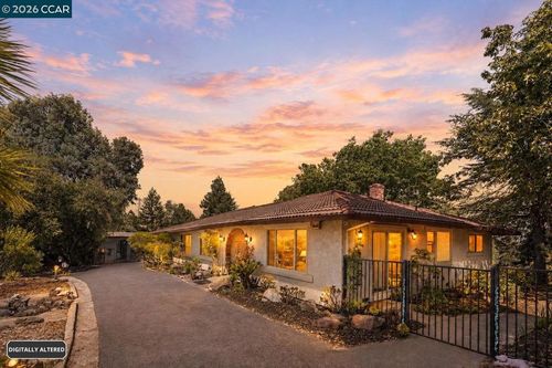 834 Carter Acres Ln, Martinez, CA, 94553-5953 | Card Image