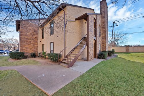apt-714-1204 Calico Ln, Arlington, TX, 76011-8807 | Card Image