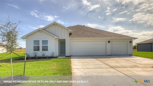 426 Kolbo Crossing Cv, Lockhart, TX, 78644-5310 | Card Image