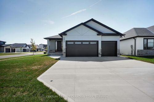 303 Nancy St, Dutton, ON, N0L1J0 | Card Image