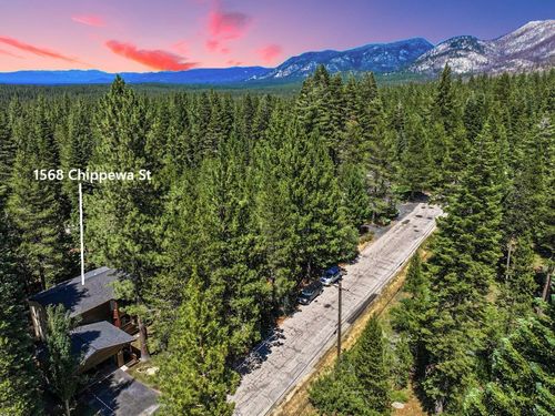 1568 Chippewa St, South Lake Tahoe, CA, 96150-4843 | Card Image