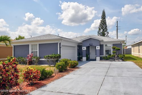 824 Temple St, COCOA, FL, 32922-7169 | Card Image