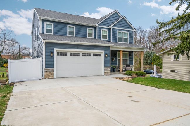127 Leith St, House other with 4 bedrooms, 5 bathrooms and null parking in Brighton MI | Image 74