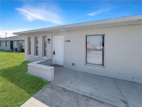 17582 Cypress Point Rd, FORT MYERS, FL, 33967-2765 | Card Image