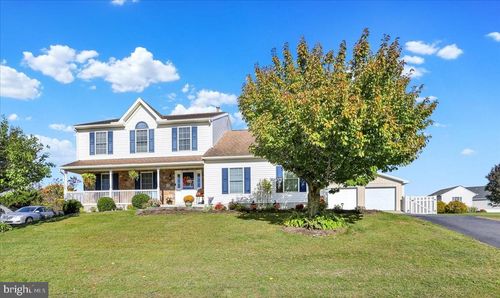48 Hickory Ln, BERNVILLE, PA, 19506-9561 | Card Image