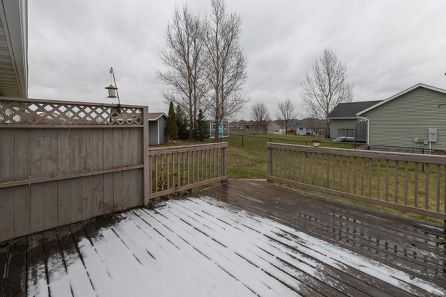 34-web-or-mls-34-Deck.jpg | Image 34