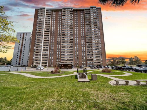 1003-18 Knightsbridge Rd, Brampton, ON, L6T3X5 | Card Image