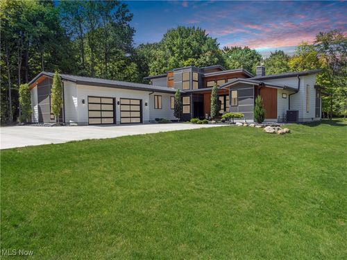 4385 Good Rd, Seville, OH, 44273-9328 | Card Image