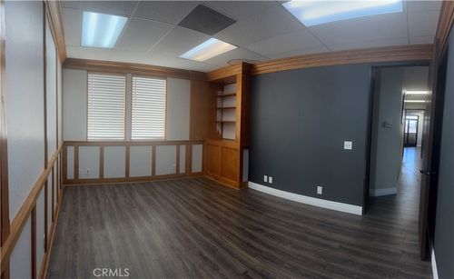 201-j-2922 E Chapman Ave, Orange, CA, 92869-3711 | Card Image
