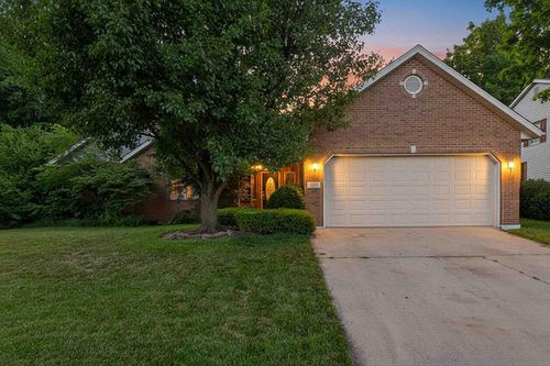 1649 Timberidge Dr, Sidney, OH, 45365-8136 | Card Image