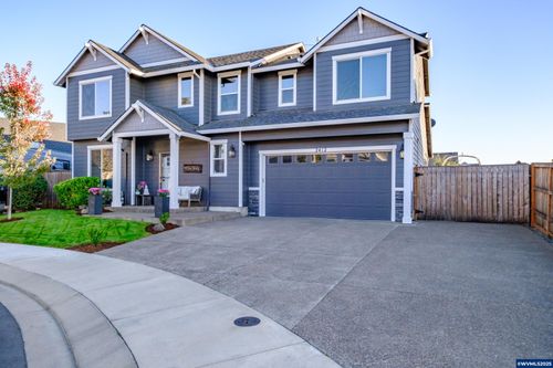 2412 Ne Summit Dr, Albany, OR, 97321-2669 | Card Image