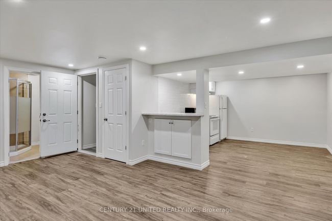 686 Corrigan Cres, House other with 4 bedrooms, 2 bathrooms and 4 parking in Peterborough ON | Image 28