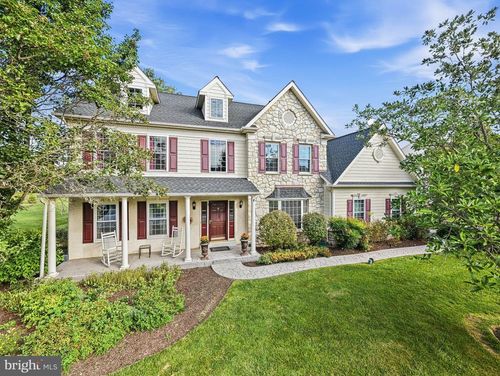 8 Cameron Ct, Exton, PA, 19341-2371 | Card Image