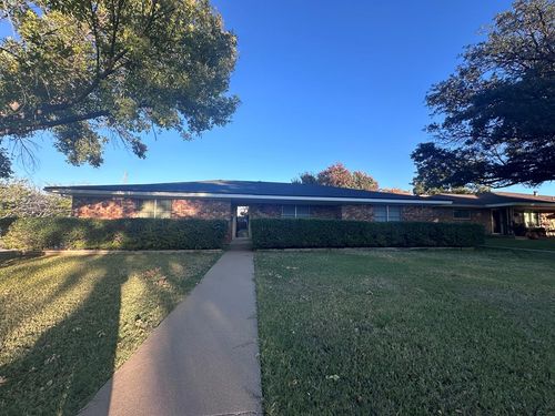 3100 Austin Ave, Snyder, TX, 79549-4424 | Card Image