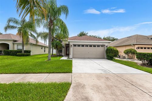 7352 Tower Bridge Dr, WESLEY CHAPEL, FL, 33545-8314 | Card Image