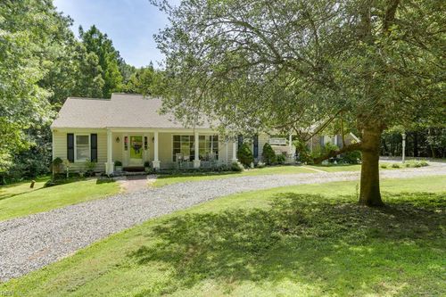 197 Walnut Rd, Kilmarnock, VA, 22482-9515 | Card Image