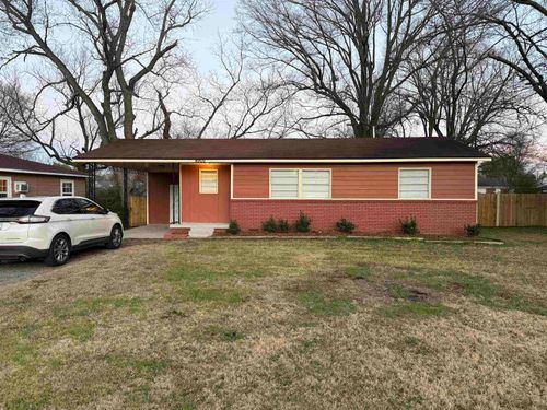 4900 Berta Rd, Memphis, TN, 38109-6829 | Card Image