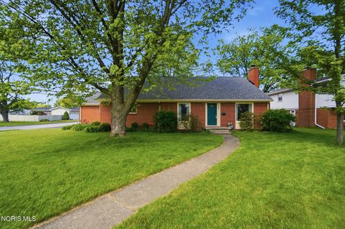 700 Lincolnshire Lane, Findlay, OH, 45840 | Card Image