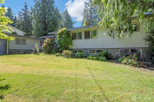 2419 Sw 316th St, Federal Way, WA, 98023-2215 | Card Image