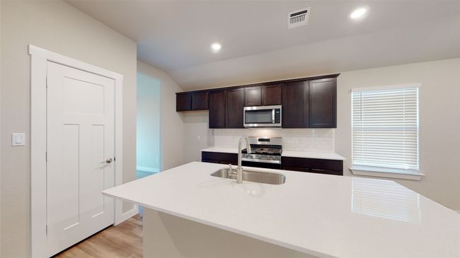 145 Louisa Dr, House other with 3 bedrooms, 3 bathrooms and 2 parking in Killeen TX | Image 5