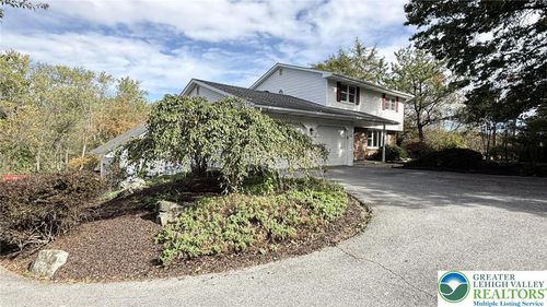 5281 Hillside Rd, NORTHAMPTON, PA, 18067-9720 | Card Image