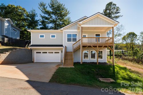 65 Greenwood Fields Dr, Asheville, NC, 28804-0099 | Card Image