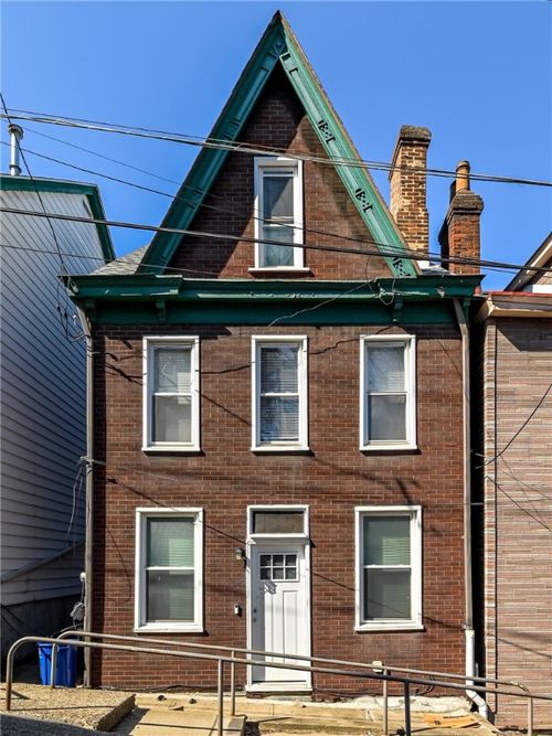 51 Sterling St, Carson, PA, 15203-2430 | Card Image