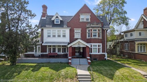 485 E Grand Blvd, Detroit, MI, 48207-3636 | Card Image