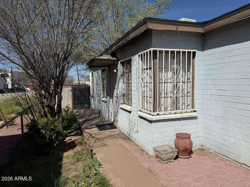 1224 N F Ave, Douglas, AZ, 85607-1921 | Card Image