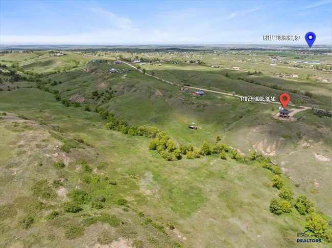 11077 Ridge Rd, House other with 1 bedrooms, 2 bathrooms and null parking in Belle Fourche SD | Image 38
