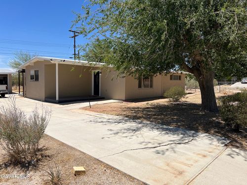 3358 Martin Ave, Mojave, CA, 93501-1324 | Card Image