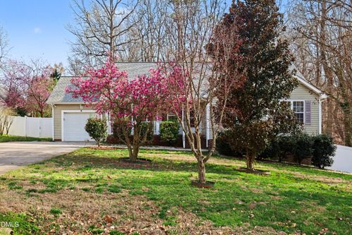 390 Eagle Stone Rdg, Youngsville, NC, 27596-8778 | Card Image