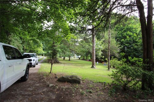 59 Dyke Rd, Setauket, NY, 11733-3014 | Card Image