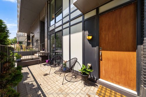 th3-18 Rean Dr, North York, ON, M2K0C7 | Card Image