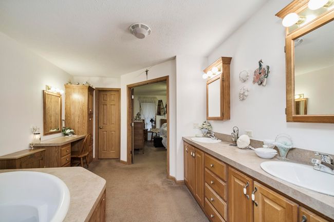 9155 Ivanhoe Dr, House other with 3 bedrooms, 3 bathrooms and null parking in Onekama MI | Image 25