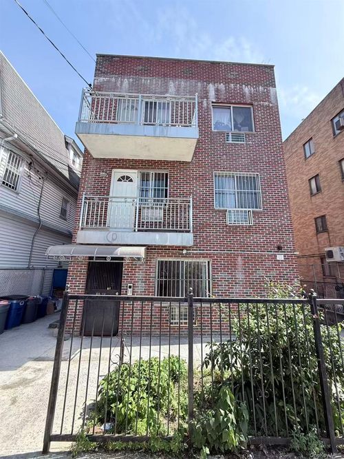 1a-90-14 51st Avenue, New York, NY, 11373 | Card Image